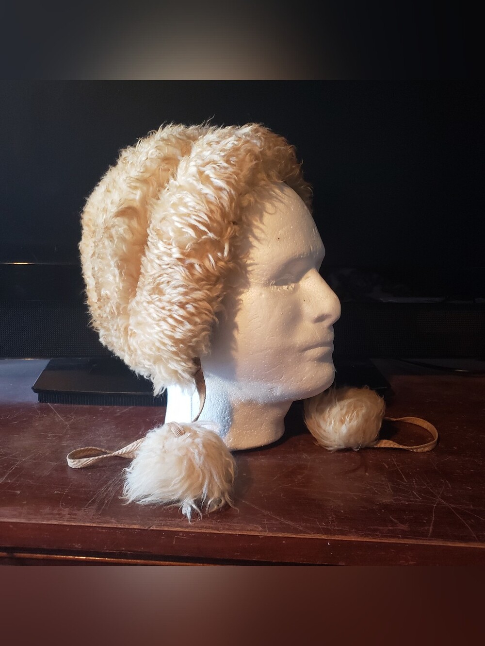 Vintage 1960s-1970s Macy's Shearling Cap Bonnet Hat With Ties